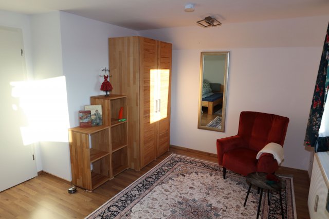 Wohnung_DG_Zimmer_1_Bild_1 